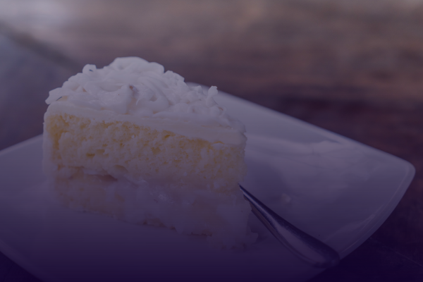 Bolo de Coco Gelado — A Receita Clássica que Derrete na Boca